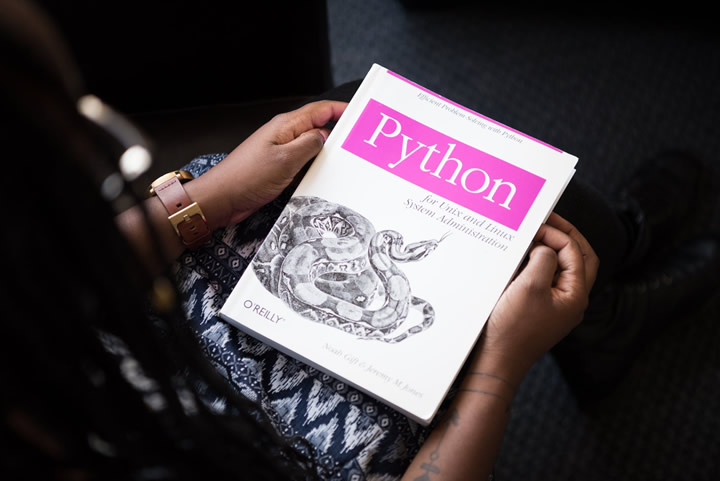 学好Python大数据与科学计算的库，业界你就横着走！